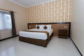 Sylvia Hotel Maumere