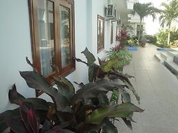 Sylvia Hotel Maumere