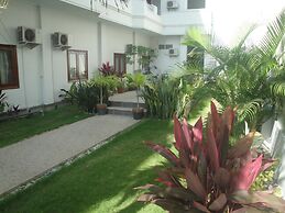 Sylvia Hotel Maumere