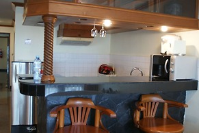 Prince Edouard Apartment & Resort