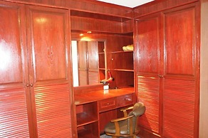 Prince Edouard Apartment & Resort