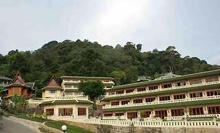 Prince Edouard Apartment & Resort