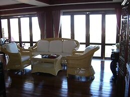 Prince Edouard Apartment & Resort