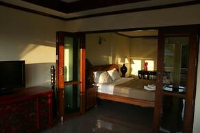 Prince Edouard Apartment & Resort