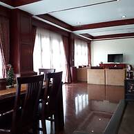 Prince Edouard Apartment & Resort