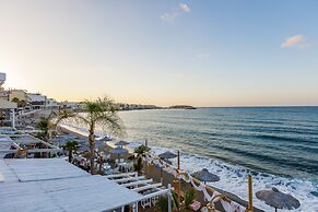 Kahlua Boutique Hotel