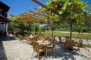 Hovolo Hotel Apartments