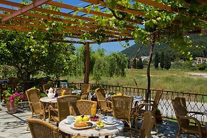 Hovolo Hotel Apartments