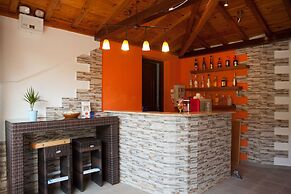 Hovolo Hotel Apartments