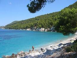 Hovolo Hotel Apartments