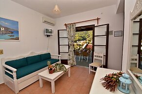 Hovolo Hotel Apartments