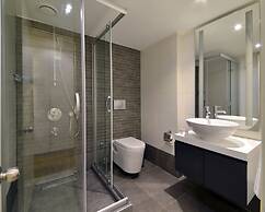 Nish İstanbul Suites