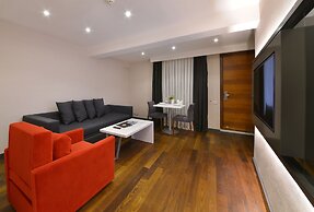Nish İstanbul Suites
