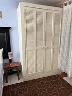 Cool Running Apartments