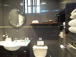 Cool Running Apartments