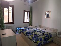 Sweet Venice - rooms & apartments