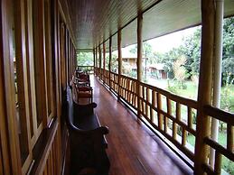 Miss Junies Lodge