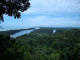 Miss Junies Lodge