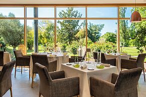 Chateau De Massillan