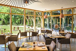 Chateau De Massillan