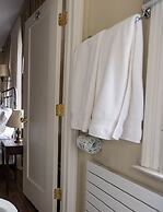 Incentra Village Hotel