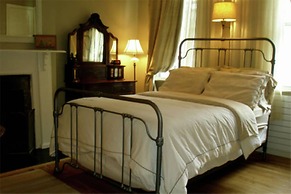 Incentra Village Hotel