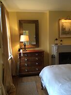 Incentra Village Hotel