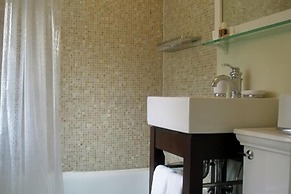 Incentra Village Hotel