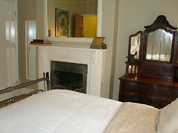 Incentra Village Hotel