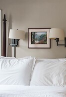 Incentra Village Hotel