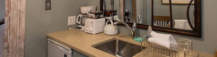 Incentra Village Hotel