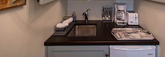 Incentra Village Hotel