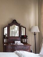 Incentra Village Hotel