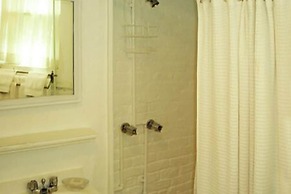 Incentra Village Hotel