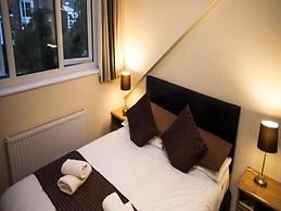 Queen Anne's Guest House