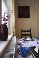 Queen Anne's Guest House