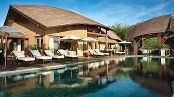 Papagayo Luxury