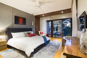 Papagayo Luxury