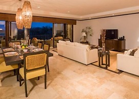 Papagayo Luxury