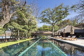 Papagayo Luxury