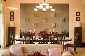 Papagayo Luxury