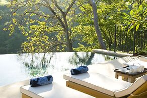 Papagayo Luxury