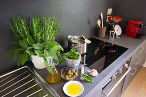 Tenuta Torre Rossa Farm & Apartments