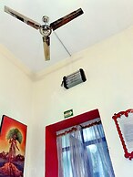 The Roof Backpackers Hostel