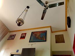 The Roof Backpackers Hostel