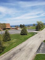 Aurora Borealis Motel