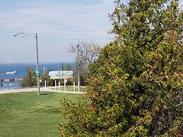 Aurora Borealis Motel