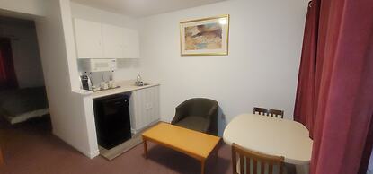 Neepawa motel