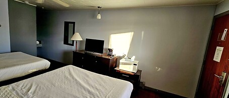 Travelodge by Wyndham Grand Falls