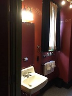 McMenamins Crystal Hotel